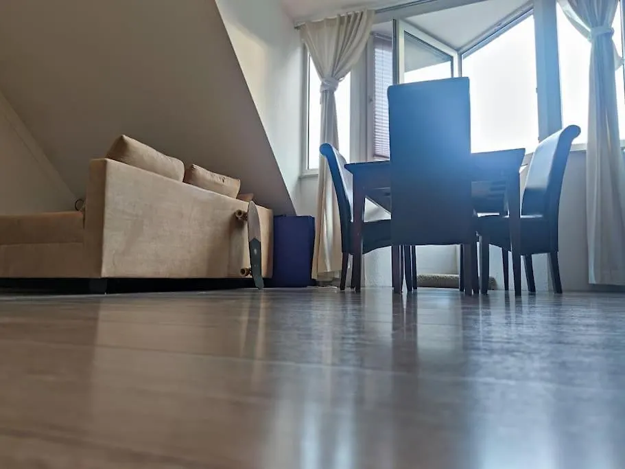 קלן Komfort Apartment Citytrain Messe Business Erholung Wifi Mit Magentatv Bis 4 Pers