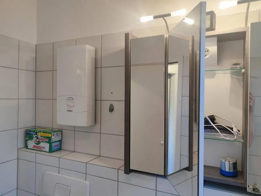 קלן Komfort Apartment Citytrain Messe Business Erholung Wifi Mit Magentatv Bis 4 Pers